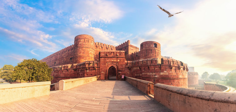Agra fort - Golden Triangle Guide