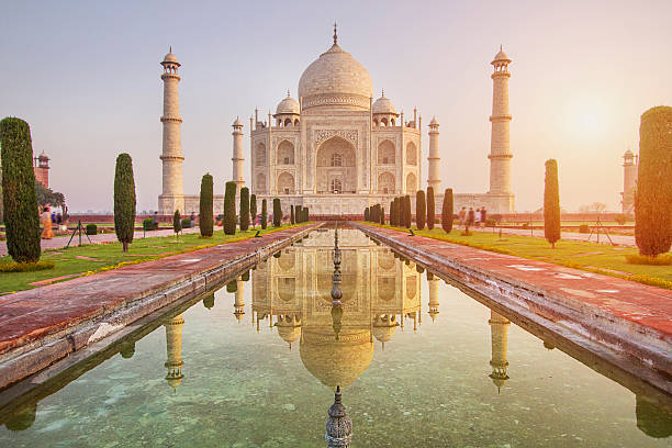 Taj-Mahal-First-time-visit-tips